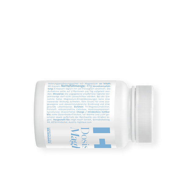 Liegend dargestellte Dose des Nahrungsergänzungsmittels „Dosis MagBalance+“. Sichtbar sind Produktinformationen, Anwendungshinweise und Herstellerangaben auf dem Etikett. Die Verpackung präsentiert sich in einem schlichten, modernen Design.